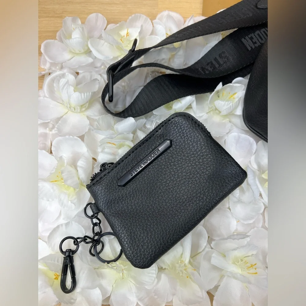 Steve Madden Black Quilted style Crossbody Bag with Chain Strap - Picture 12 of 12